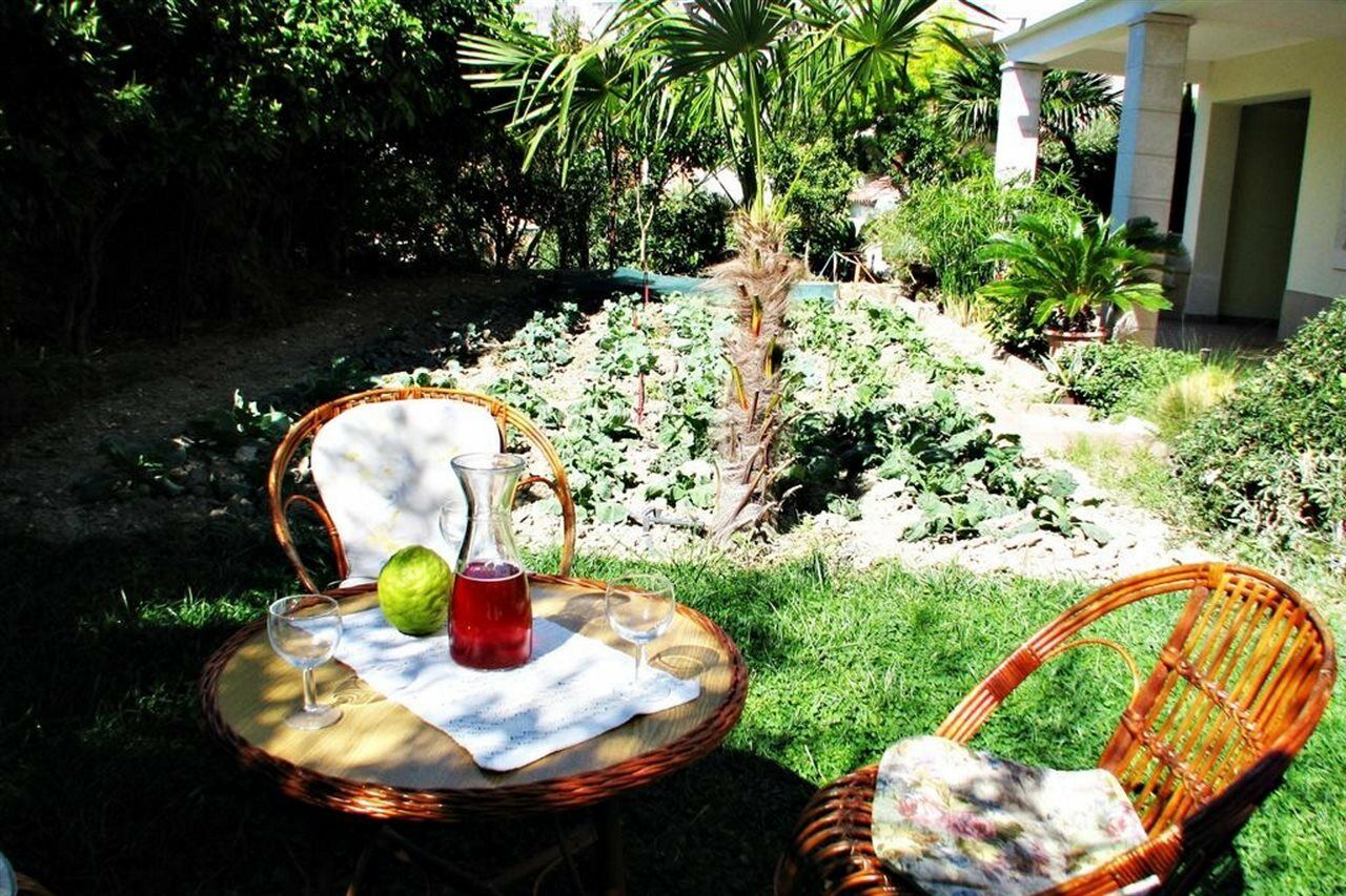Apartments Miljak Omis Luaran gambar
